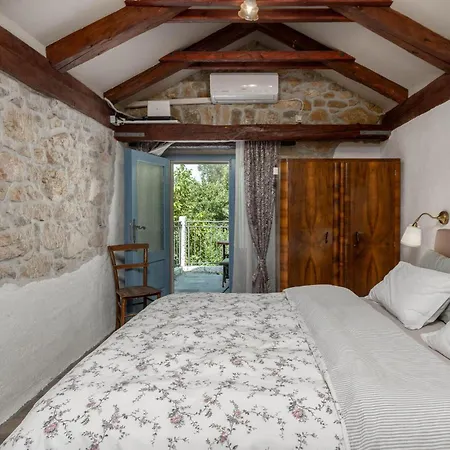 Cozy In With Jacuzzi Prázdninový dům *